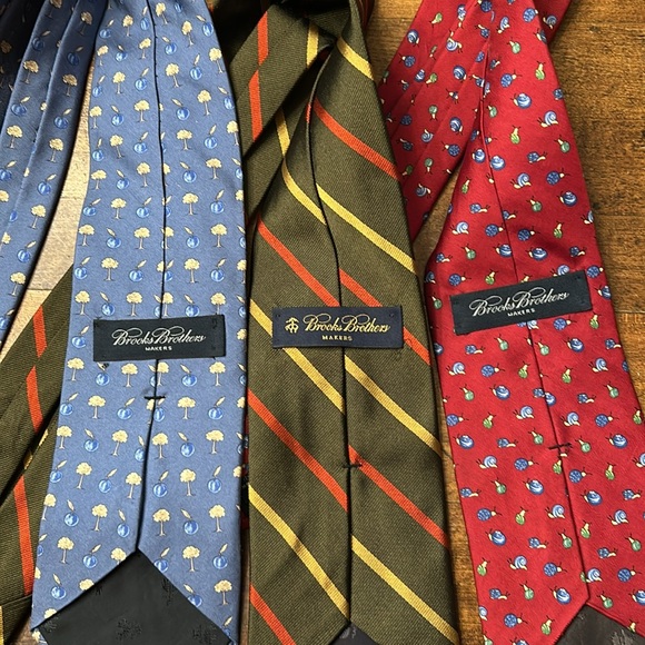 Three Brooks Brothersers ties - gorgeous and reasonable - Picture 5 of 5